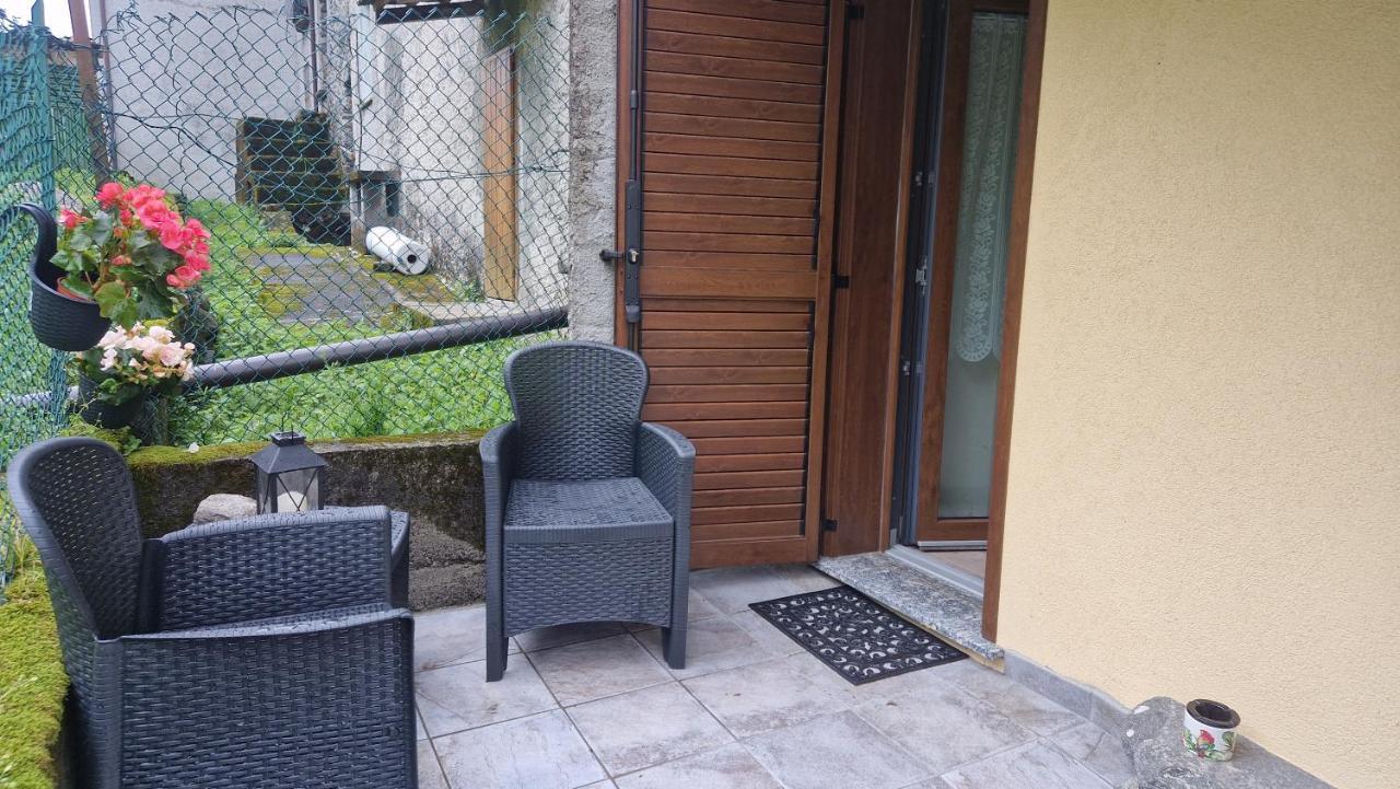 Casa Bat Apartment Mantello Екстериор снимка