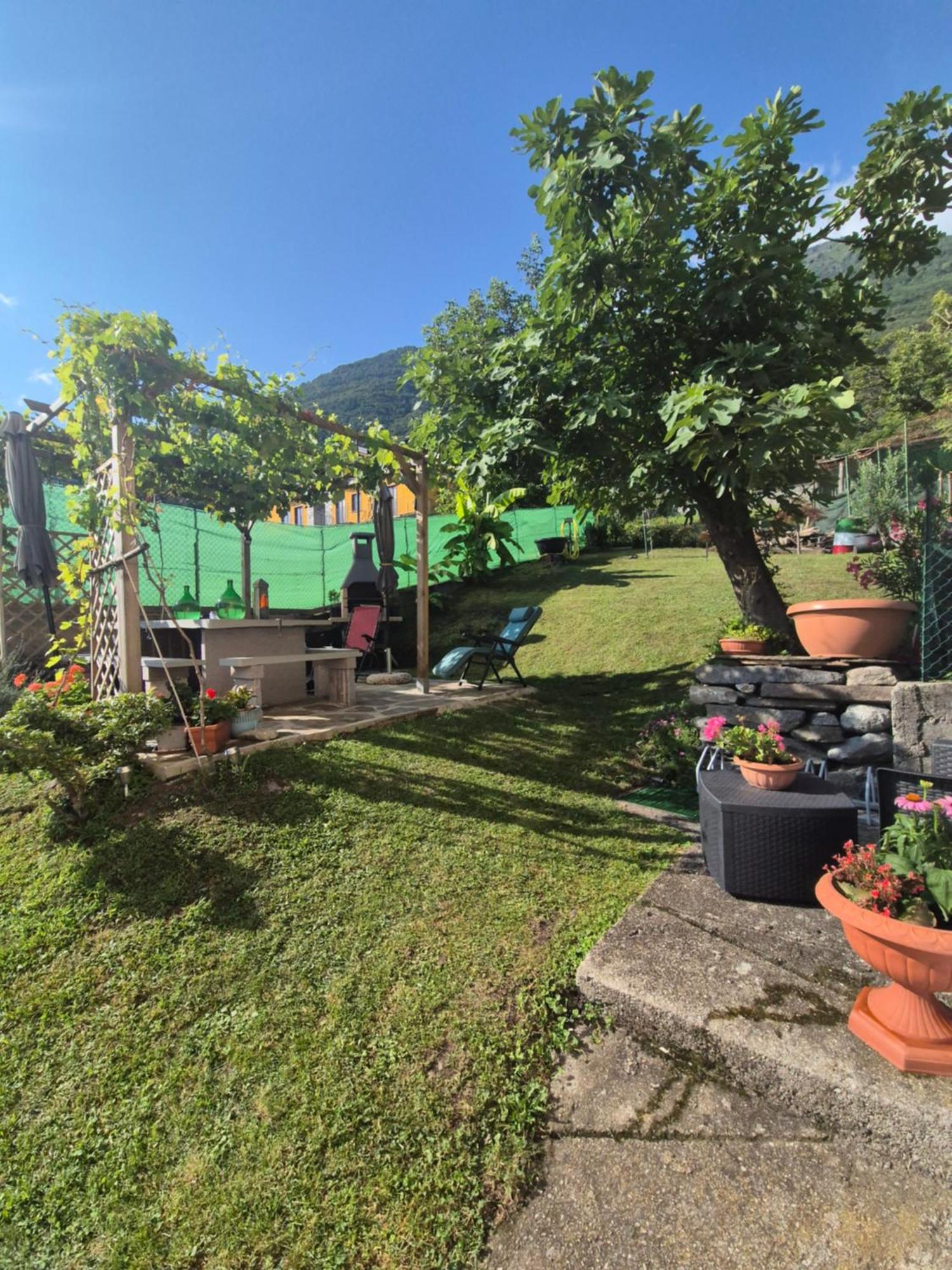 Casa Bat Apartment Mantello Екстериор снимка