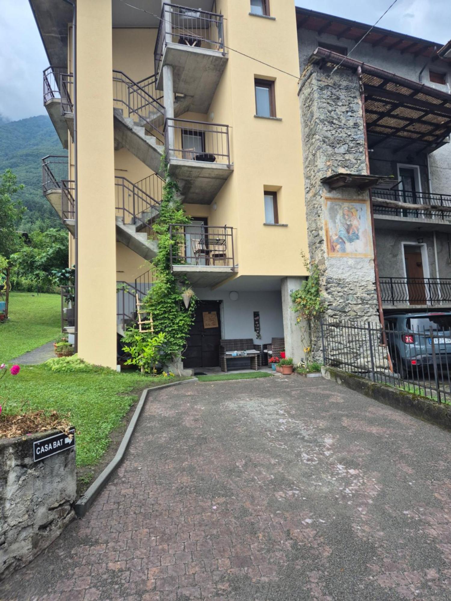 Casa Bat Apartment Mantello Екстериор снимка